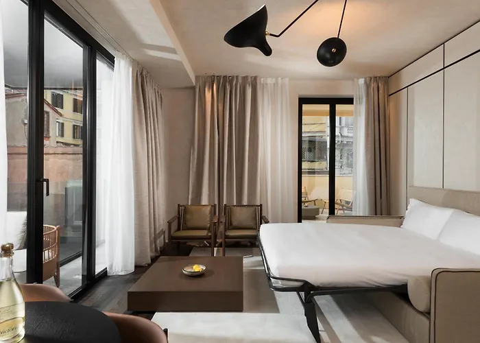Master Trevi 4* Rome